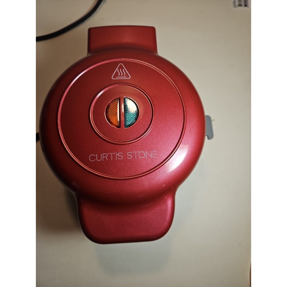 Curtis Stone Pie & Bundt Maker Red Metallic 10583MR